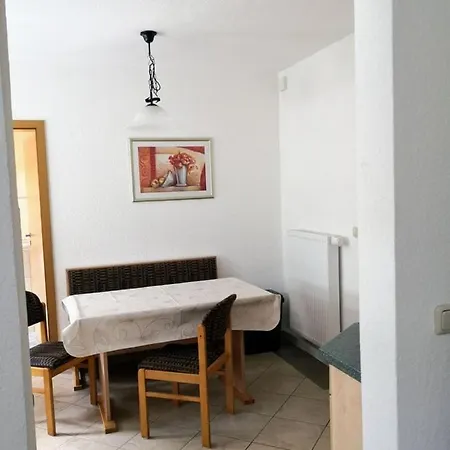 Pumphut'S Scheune Ferienwohnung Nr 6 * Lengenfeld